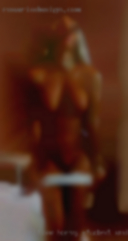 Fulltime horny student and part women time woker from Ionia.